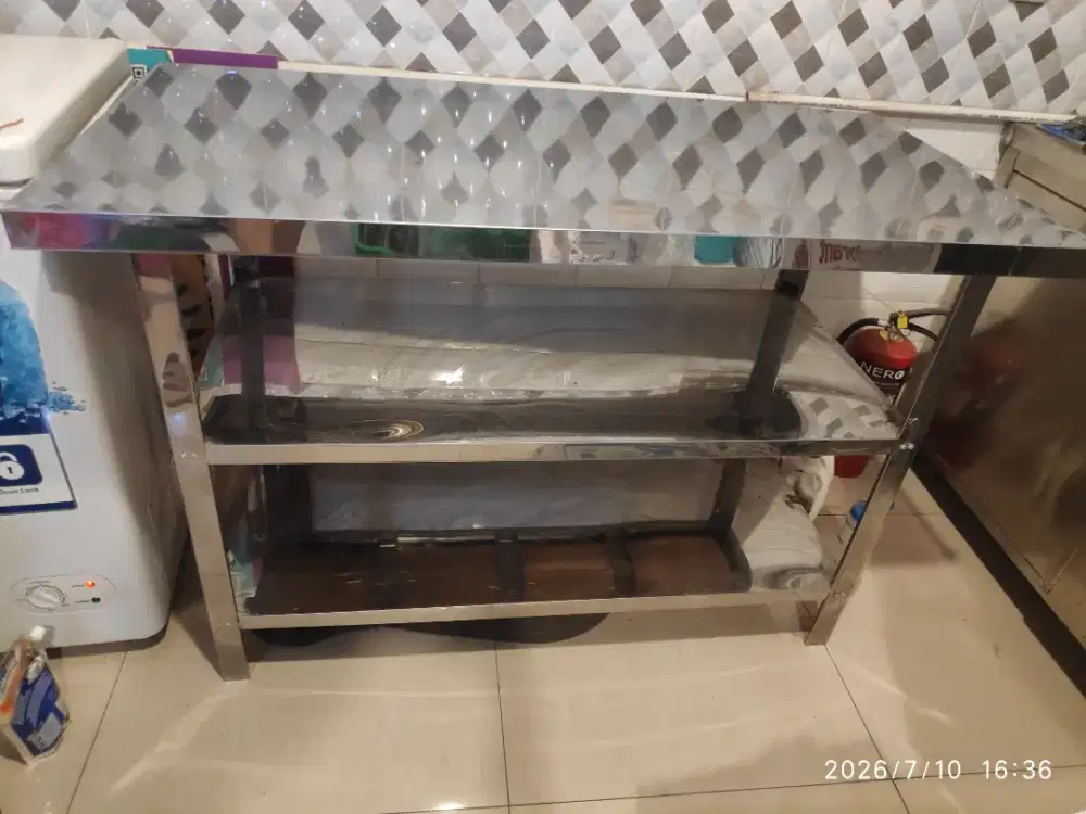 Dijual meja dapur stainless bekas
