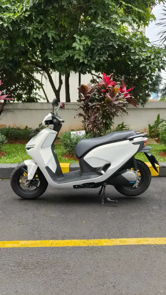 Honda Cuve Roadsync Duo