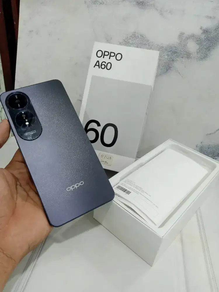 Oppo a60 ram8/128 lengkap mulus segel