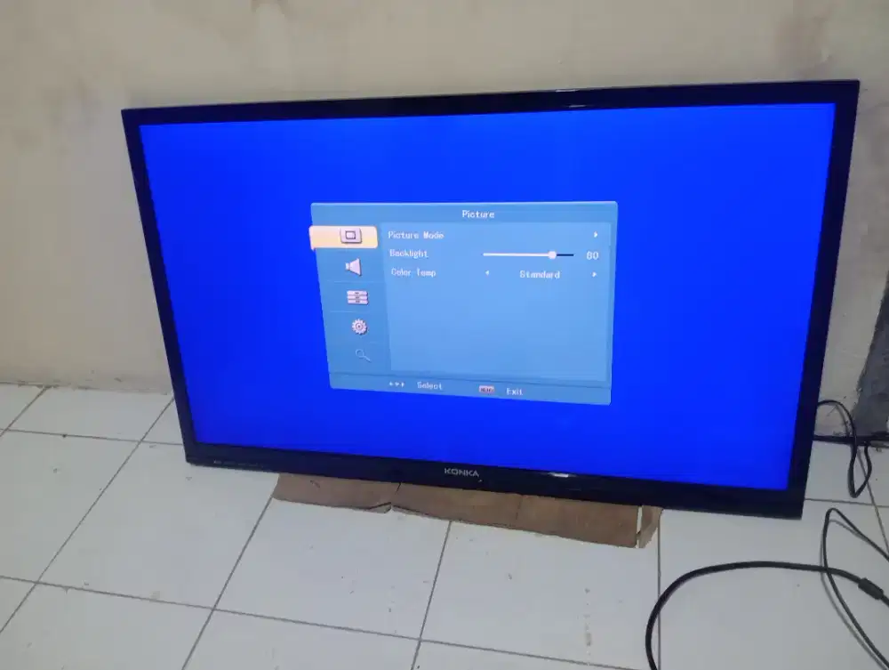 Tv LED Konka 42 inch analong blm smrat no minus