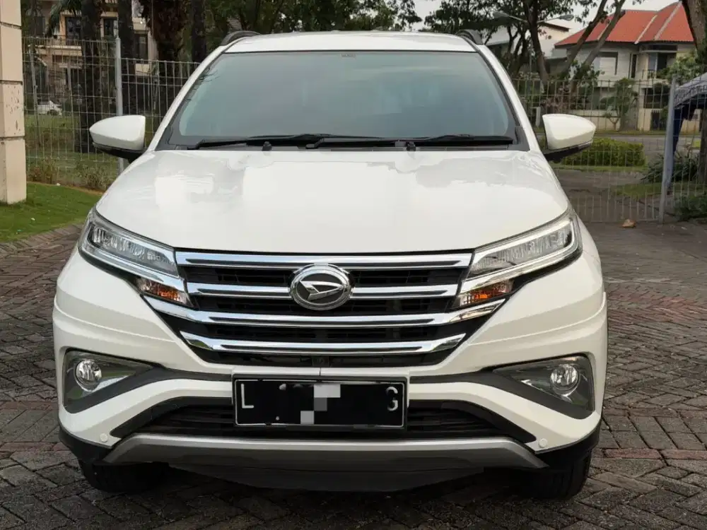Daihatsu Terios R Deluxe 2021 Matic Putih Seperti Baru