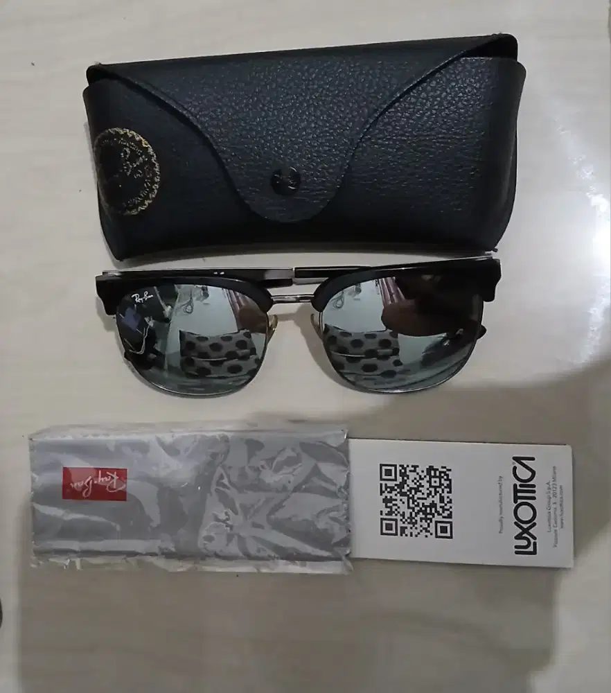 Kacamata Rayban