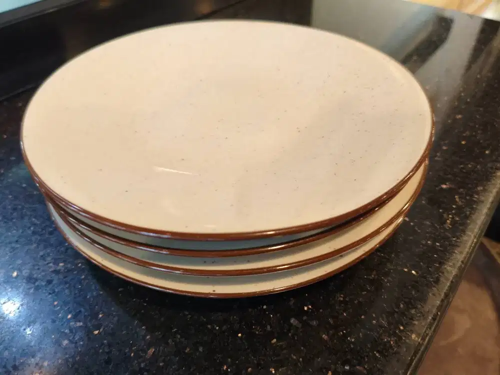 Dining BnB Plate / Piring Kecil