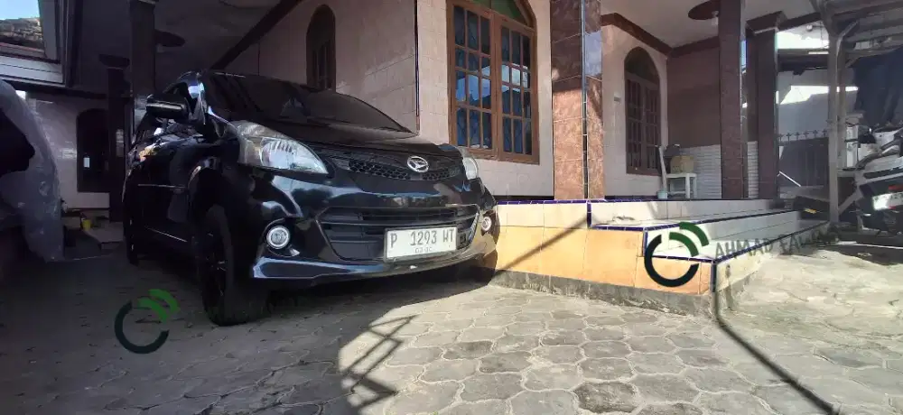 Xenia R sporty 1.3 MT