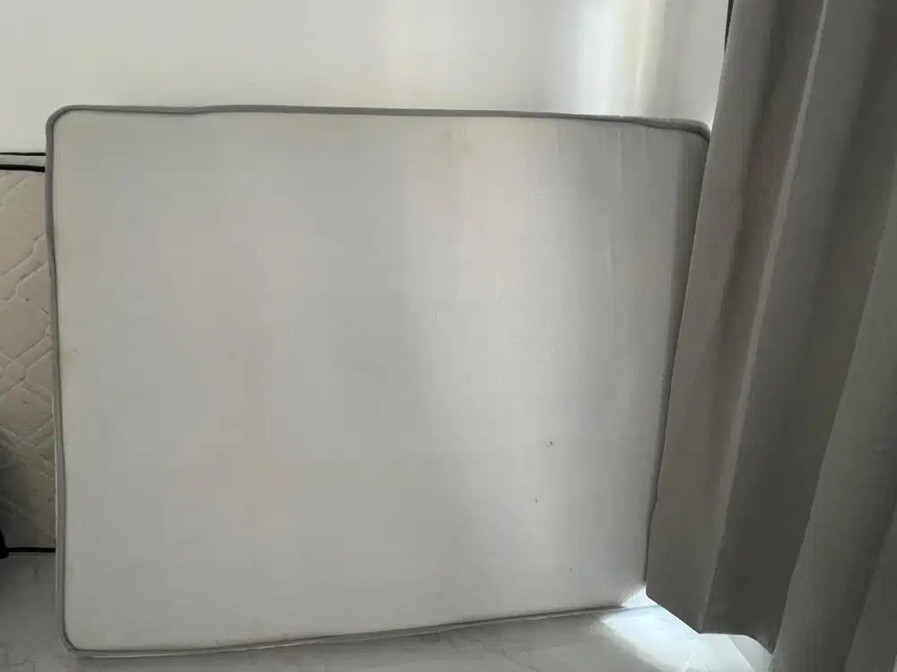 KASUR ukuran queen size