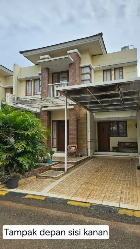 Disewakan rumah luas bagus di Water Garden Grand Wisata Tambun Selatan