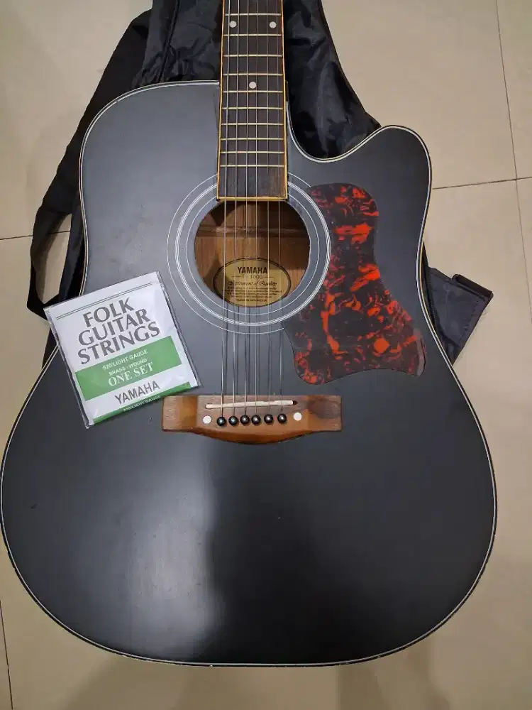 Gitar Akustik Elektrik Yamaha Blackdoff EQ Custom Preamp