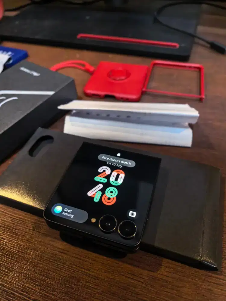 Samsung Z Flip 7 512gb likenew garansi