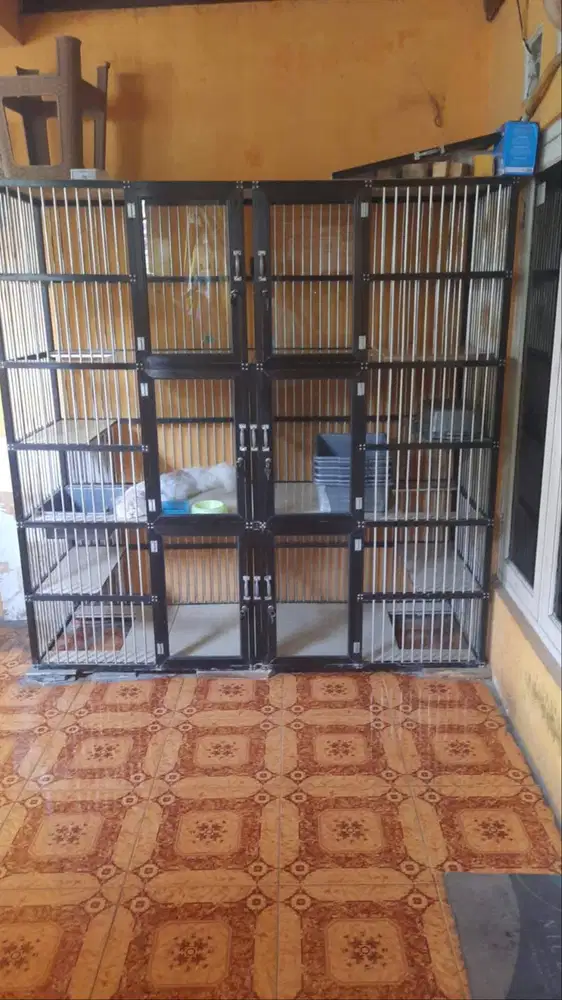 Kandang kucing 3 lantai