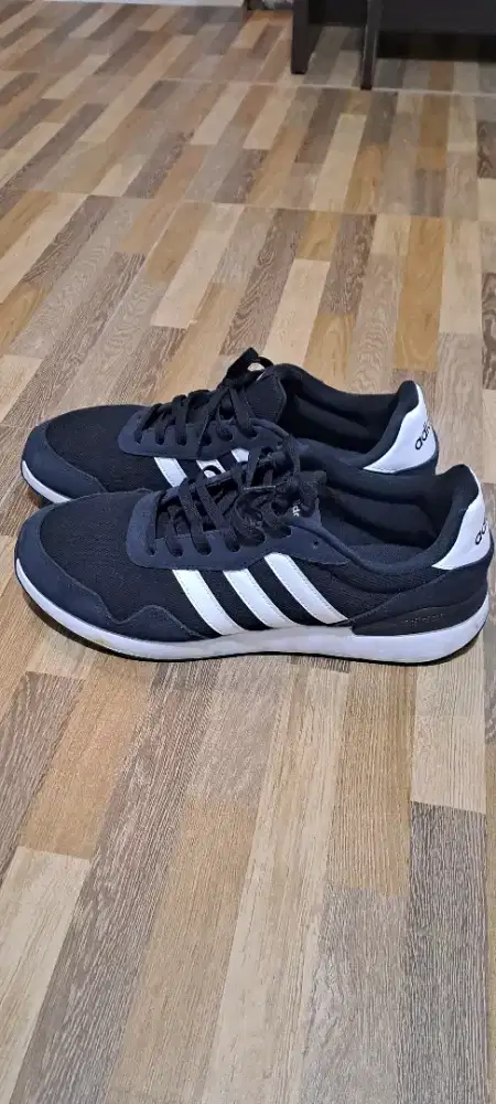 Sepatu Adidas Lifestyle Run 60s 4.0