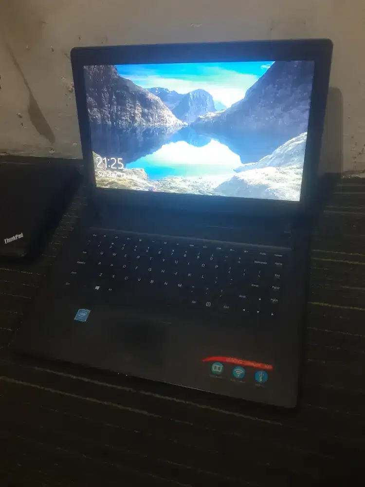 Lenovo ideaPad 300 intel celeron
