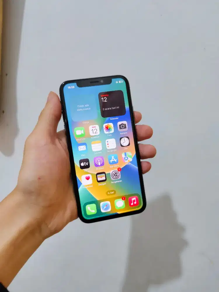 Iphone X 64 GB ID/A Resmi All Operator 2 Jt Nego Tipis
