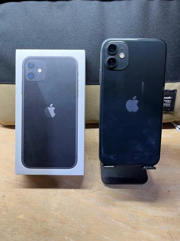 iPhone 11 64gb iBox lengkap