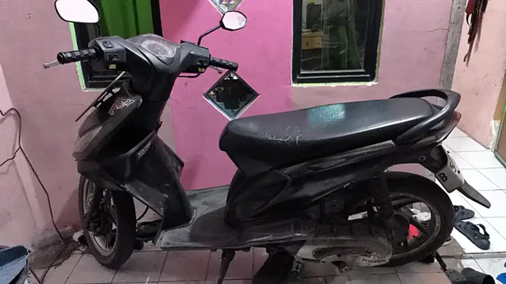 DIJUAL MOTOR BEAT KARBU 2010
