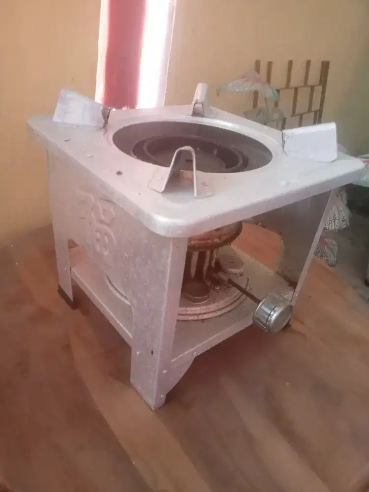 Kompor minyak tanah