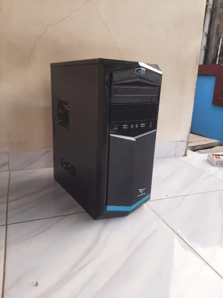 CPU KOMPUTER RAKITAN INTEL CORE I5 HASWELL RAM 8GB VGA EXTERNAL PCI-E