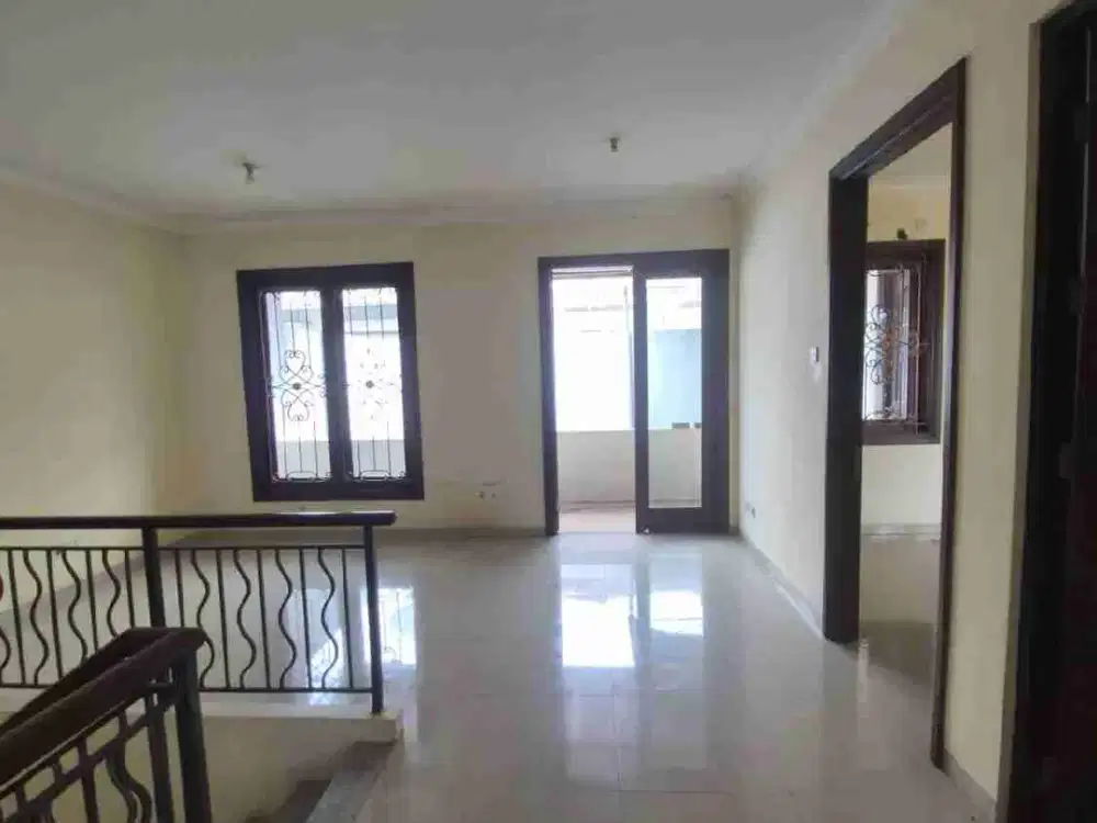 MURAH! BARU RENOV RUMAH WISATA BUKIT MAS SIAP HUNI