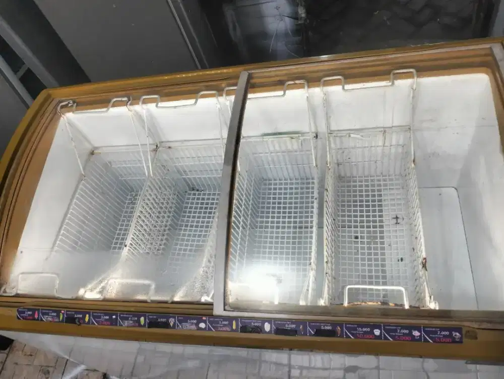 FREZER KACA 330LITER ( HAEIR )