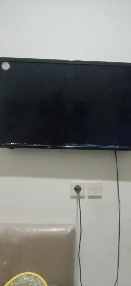 Di jual tv bekas sharp analog 32 inc