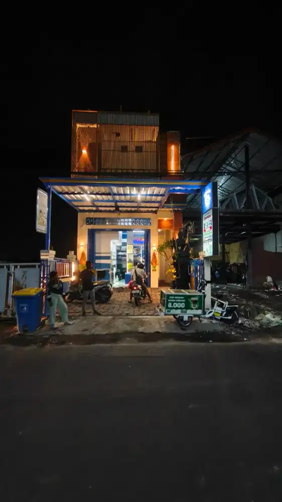 Staff WANITA Laundry Kiloan