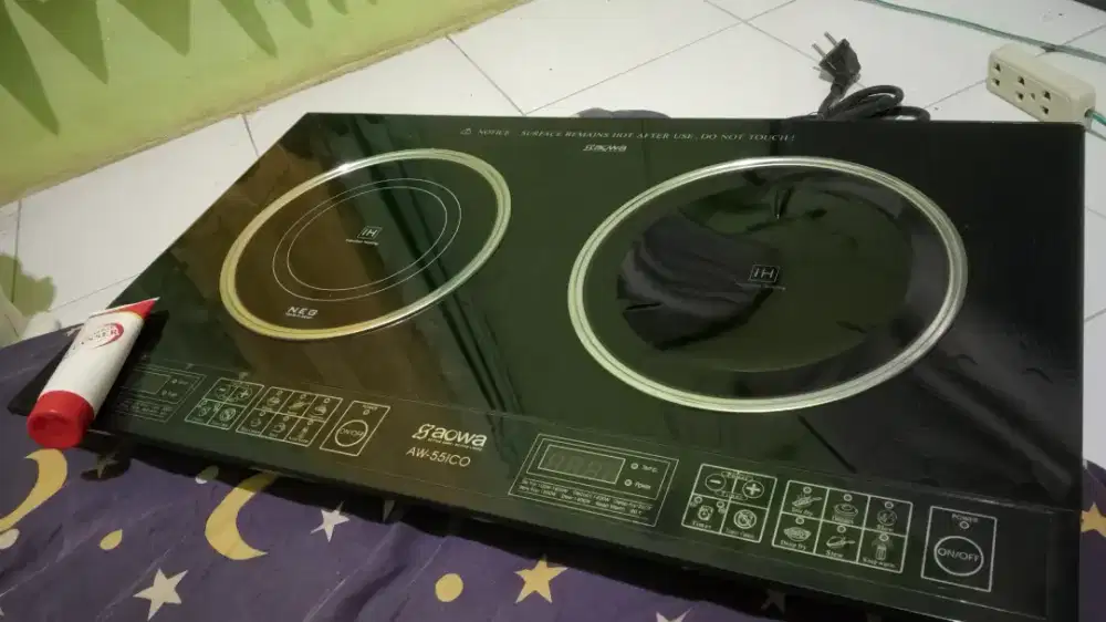 Kompor listrik induksi AOWA
