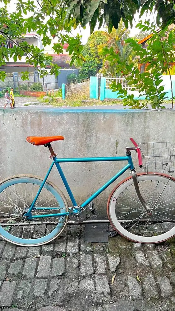 sepeda fixie commuter