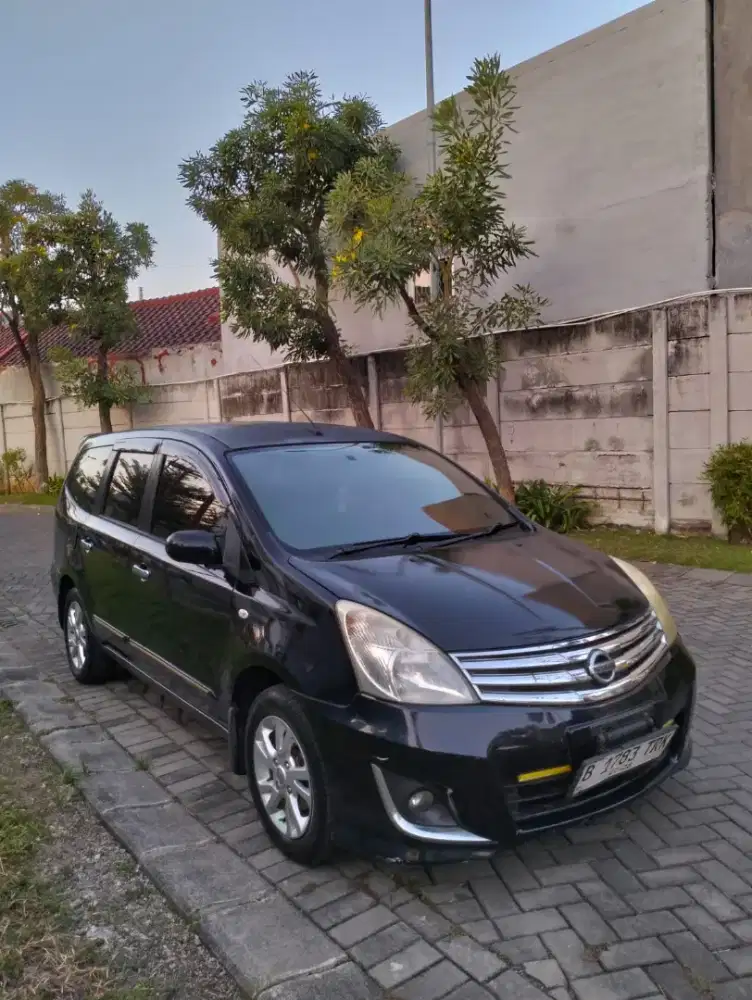 Grand livina XV manual