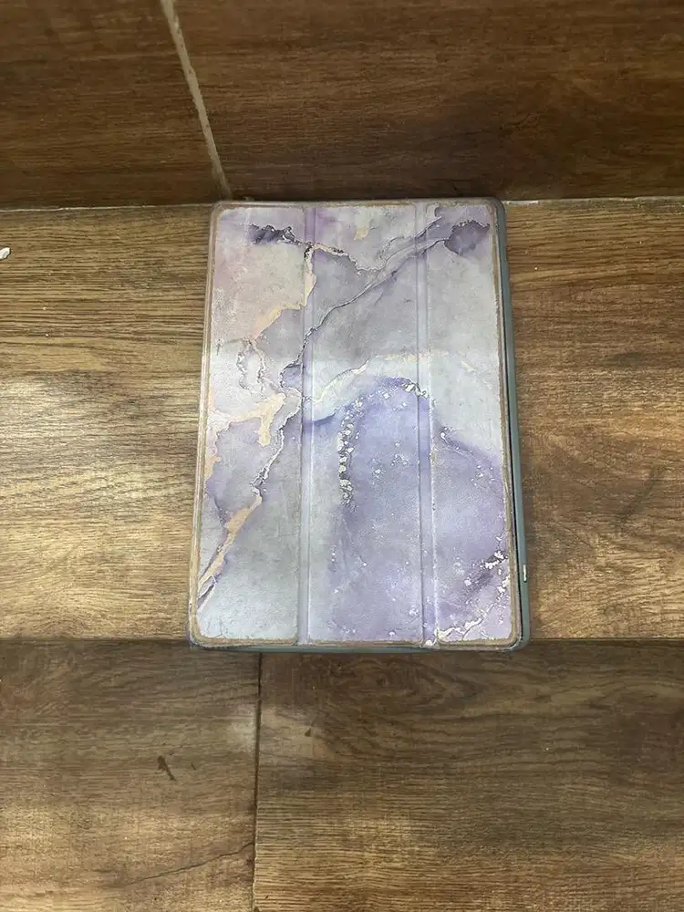 Bekas casing Samsung Tab A8
