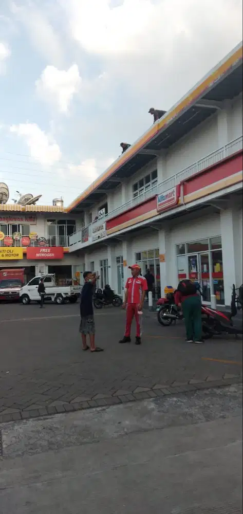 DIJUAL POM BENSIN KOMERSIAL AREA DI JALAN RAYA KALIJUDAN! OMSET BESAR!