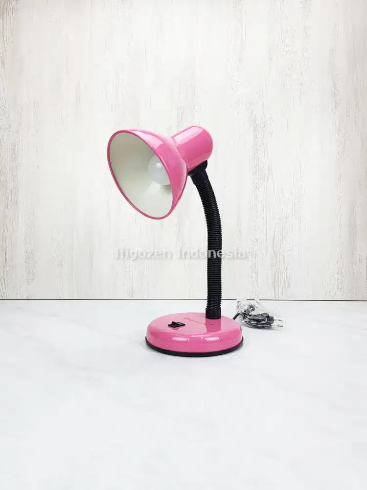 Preloved Lampu Belajar / Lampu Meja Pink Fleksibel