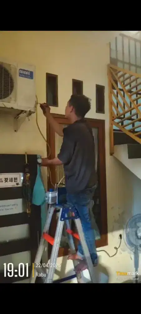 Jasa servis ac  kulkas dll