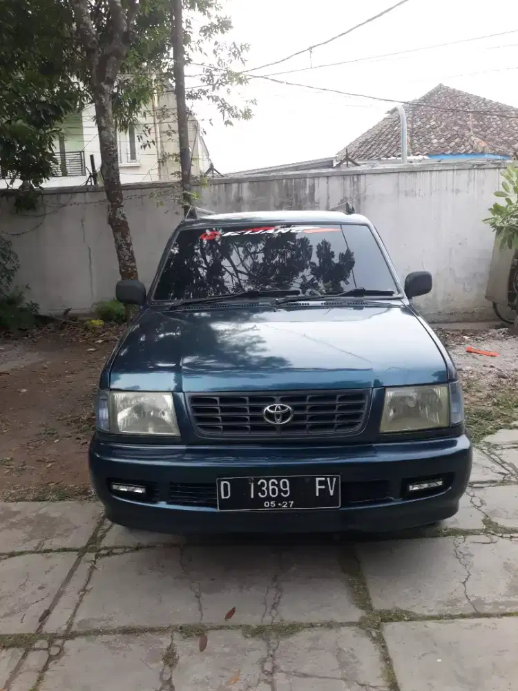 Kijang Kapsul 2002