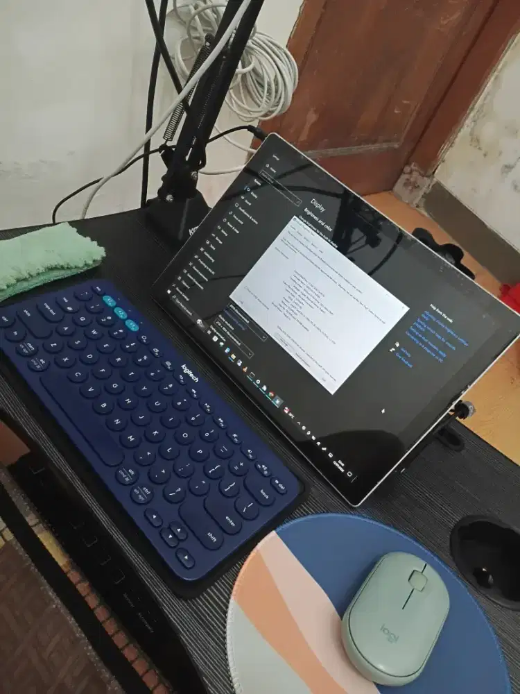 Laptop surface pro 5+keyboard dan mouse logitech