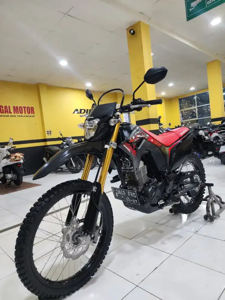 Di jual murah Honda crf antik km low2022
