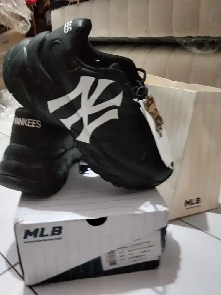Dijual cepat, MLB SHOES SERIES ..ORI