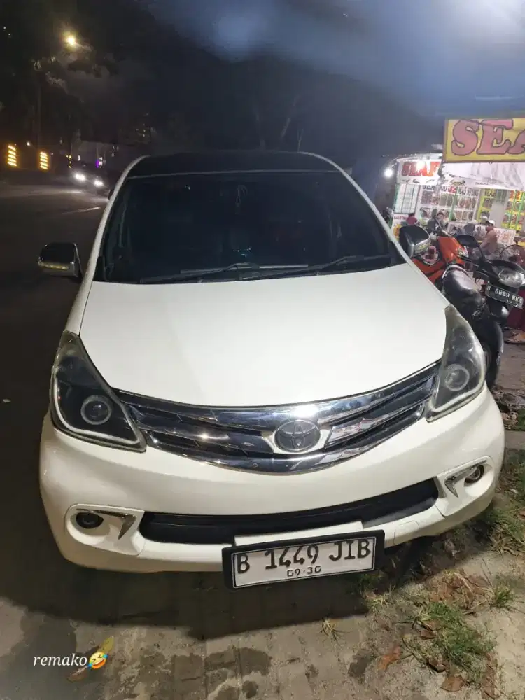 AVANZA G AT 2012