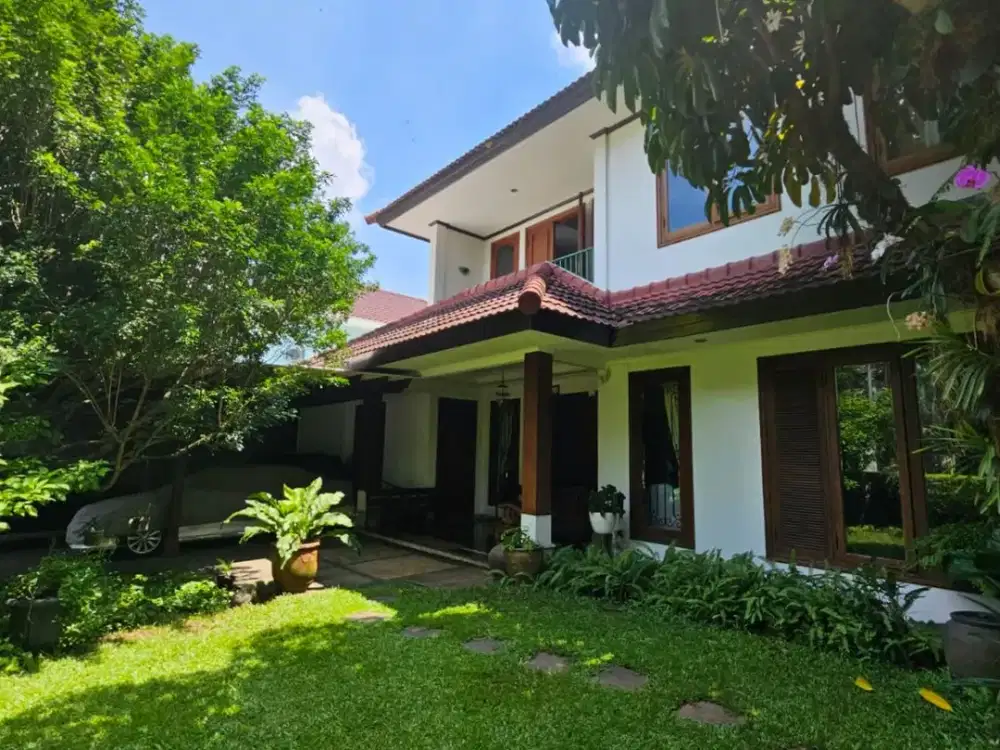 DIJUAL RUMAH MEWAH SIAP HUNI Kebayoran Baru – Jakarta Selatan