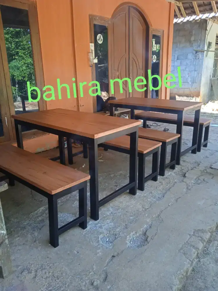 Meja kursi model terbaru