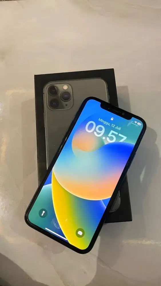 Iphone 11 PRO, 64GB, MidNight Green