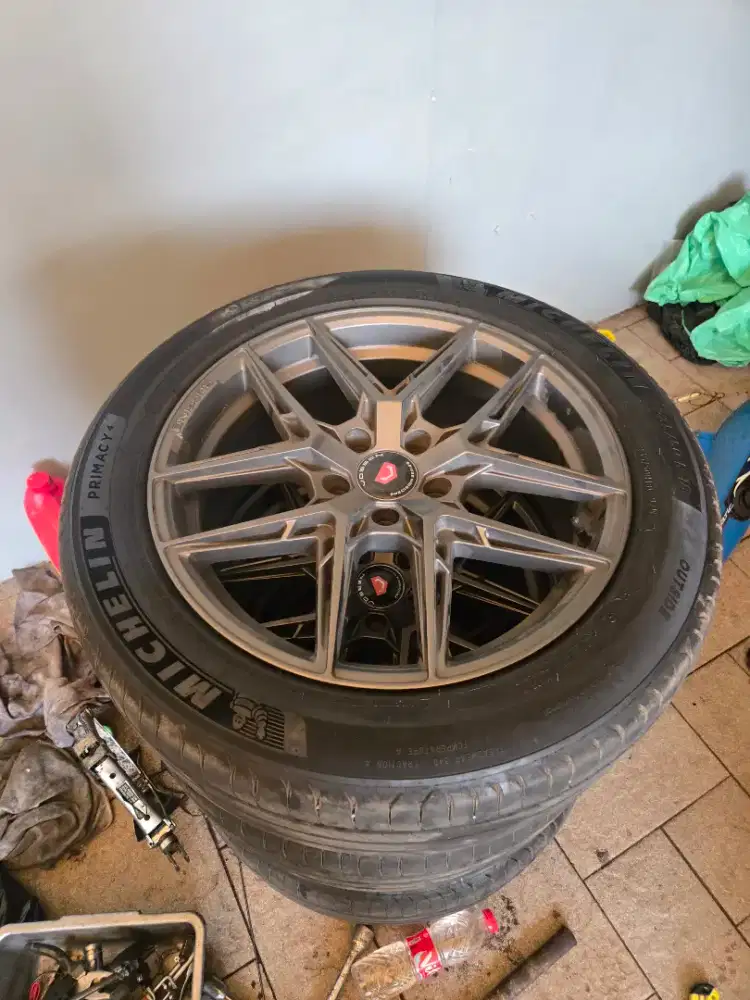 Velg Vossen Ring 18 dan Ban Michelin