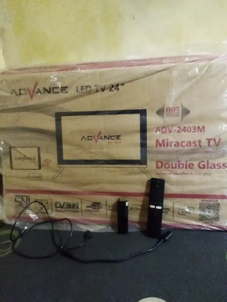 Advance TV Digital 24 inch + Xiaomi Mi Stik Android