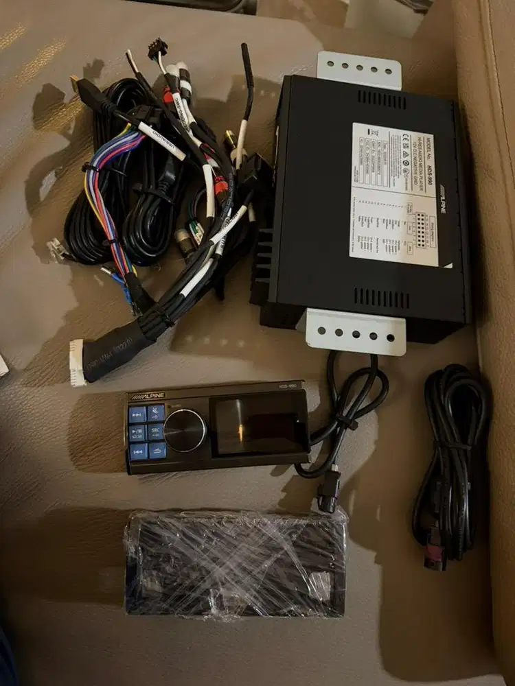 Alpine status HDS-990