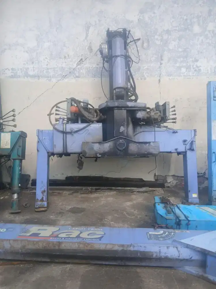 Crane kapasitas 5 ton