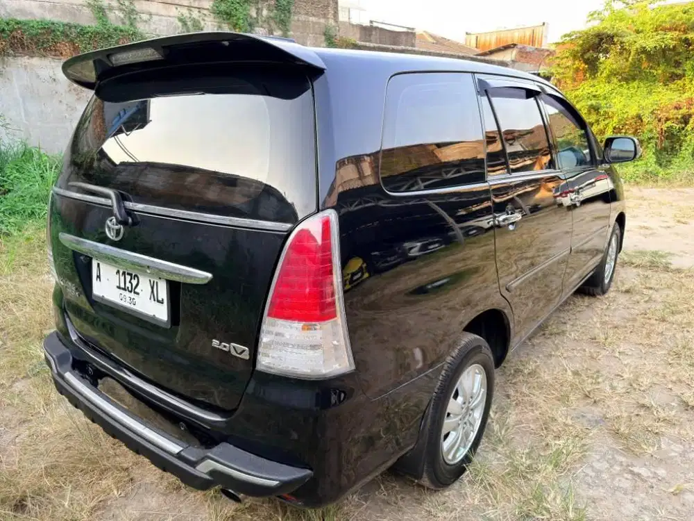 innova inova V at 2010 hitam km low antik