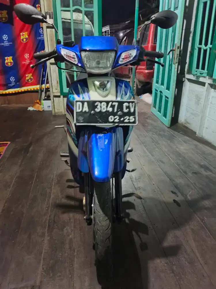 Yamaha fizr 2005