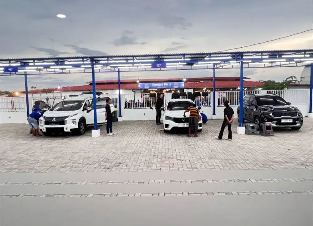 DIBUTUHKAN SEGERA KARYAWAN CUCI MOBIL