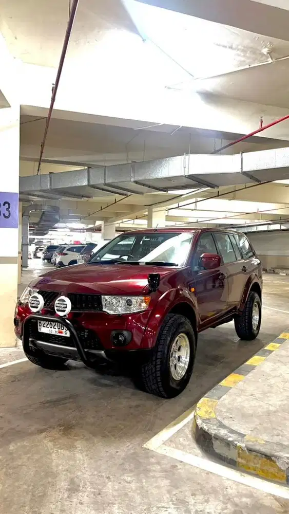 Dijual pajero 2009 exceed full modif proper