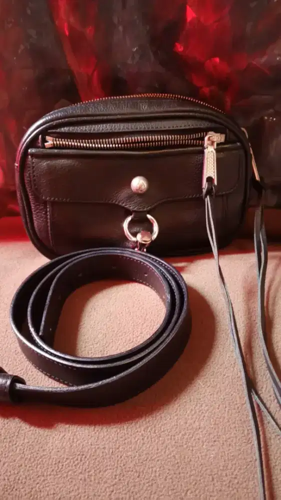 Tas pinggang rare