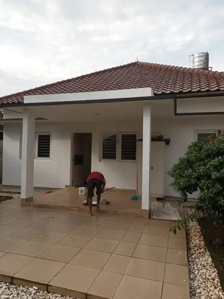 Djual BU rumah lt589m 3.5m SHM IMB kamar tidur 5 lok raden Saleh depok