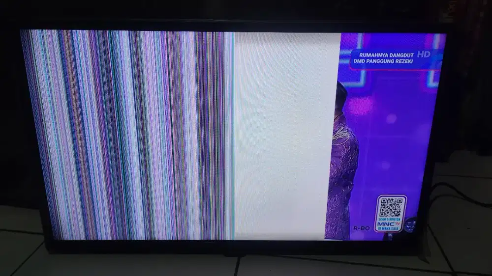 Tv changhong 32in Android. Tv Philips 32in digital